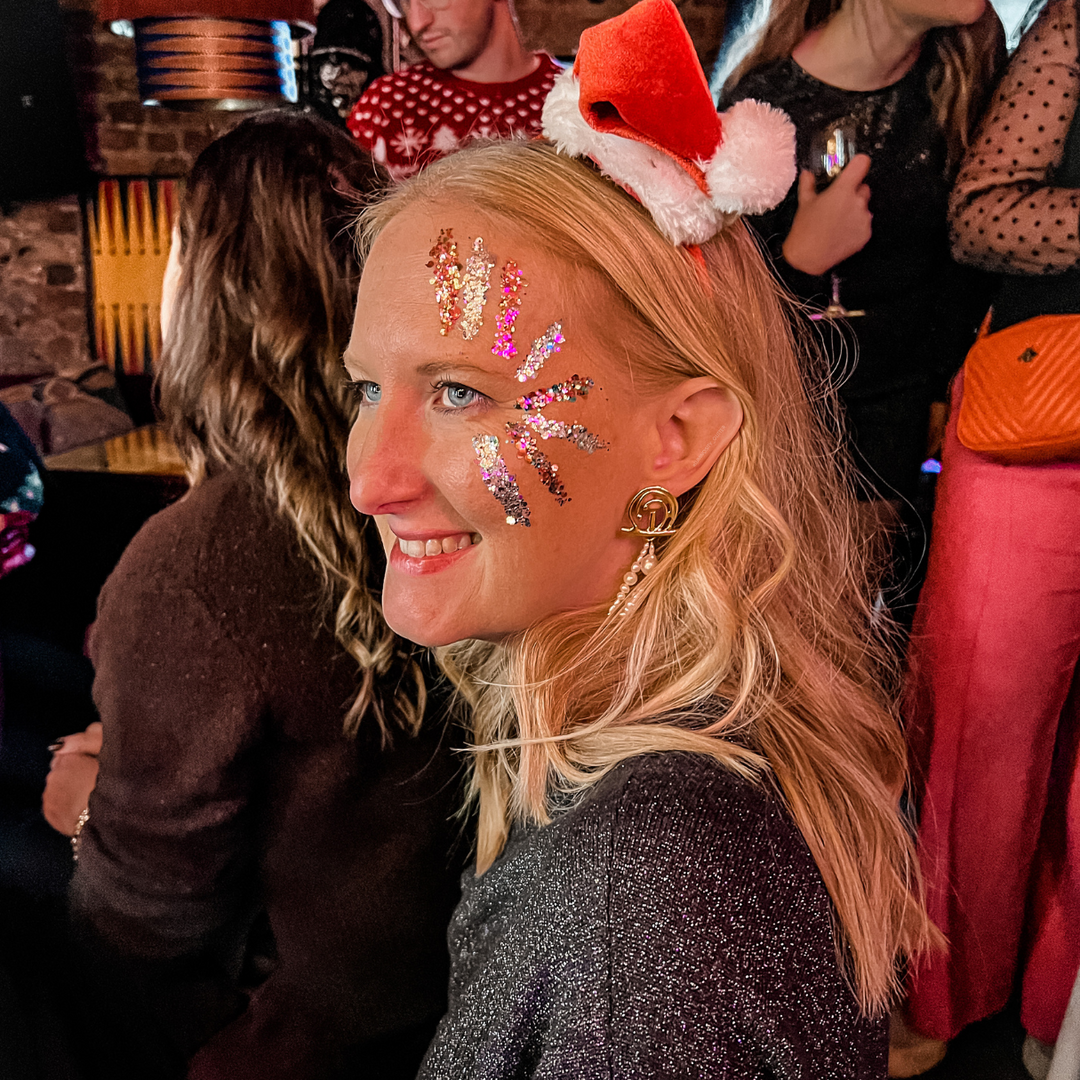 Glitter firework for a Christmas corporate event in London with our luxury eco glitter bar