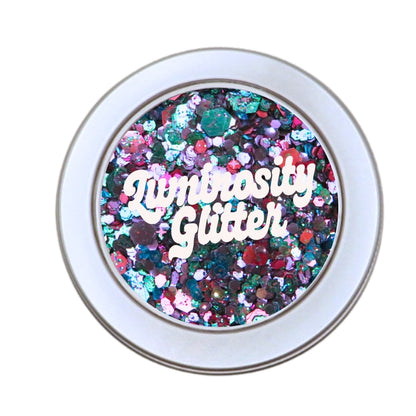 30 grams of festival eco glitter in a round aluminium tin.