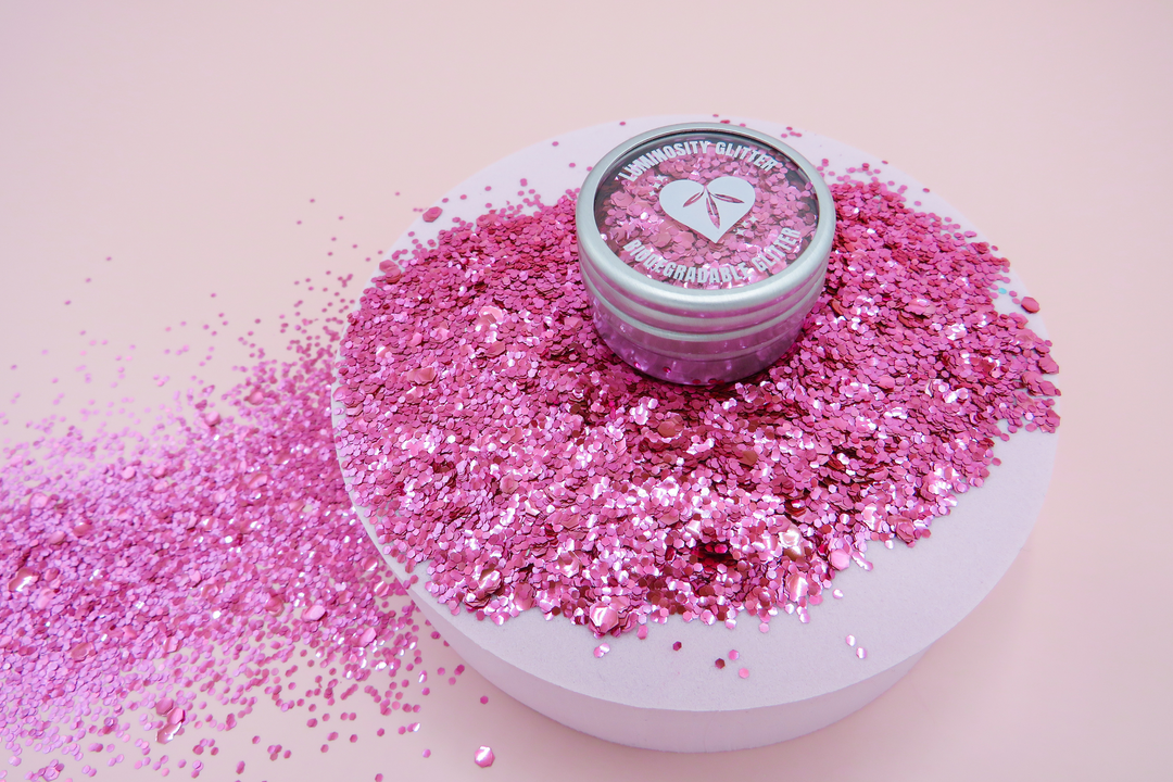 Pot of biodegradable glitter in rose pink