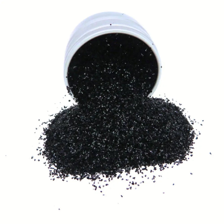 Black medium glitter makeup in a 6 gram aluminium pot.