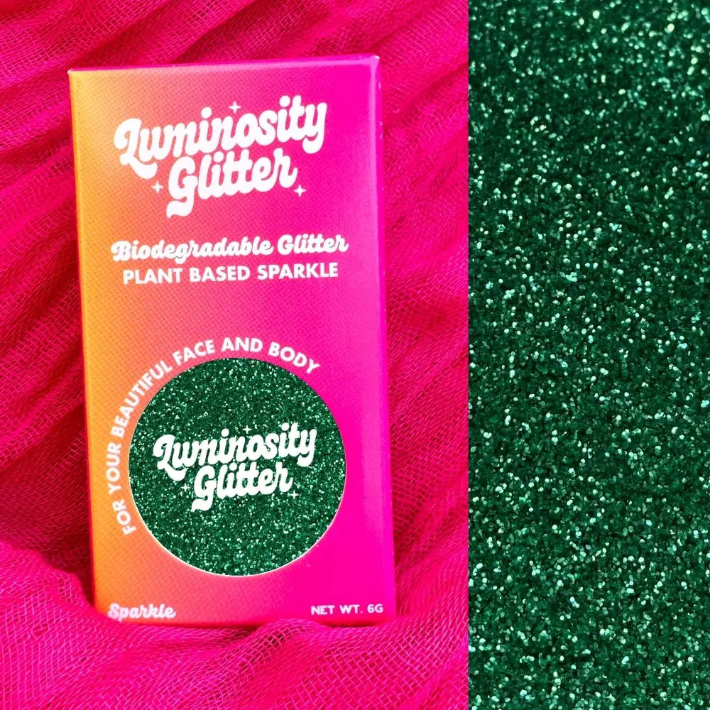 Fine green biodegradable glitter for glitter tattoos, face painting, glitter artists, glitter bars and creative glitter makeup.