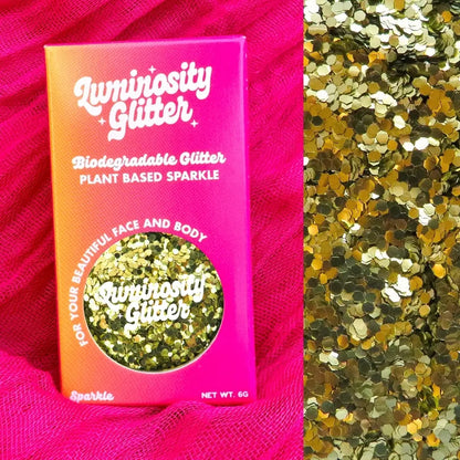 Chunky gold biodegradable glitter in a 6gram pot.