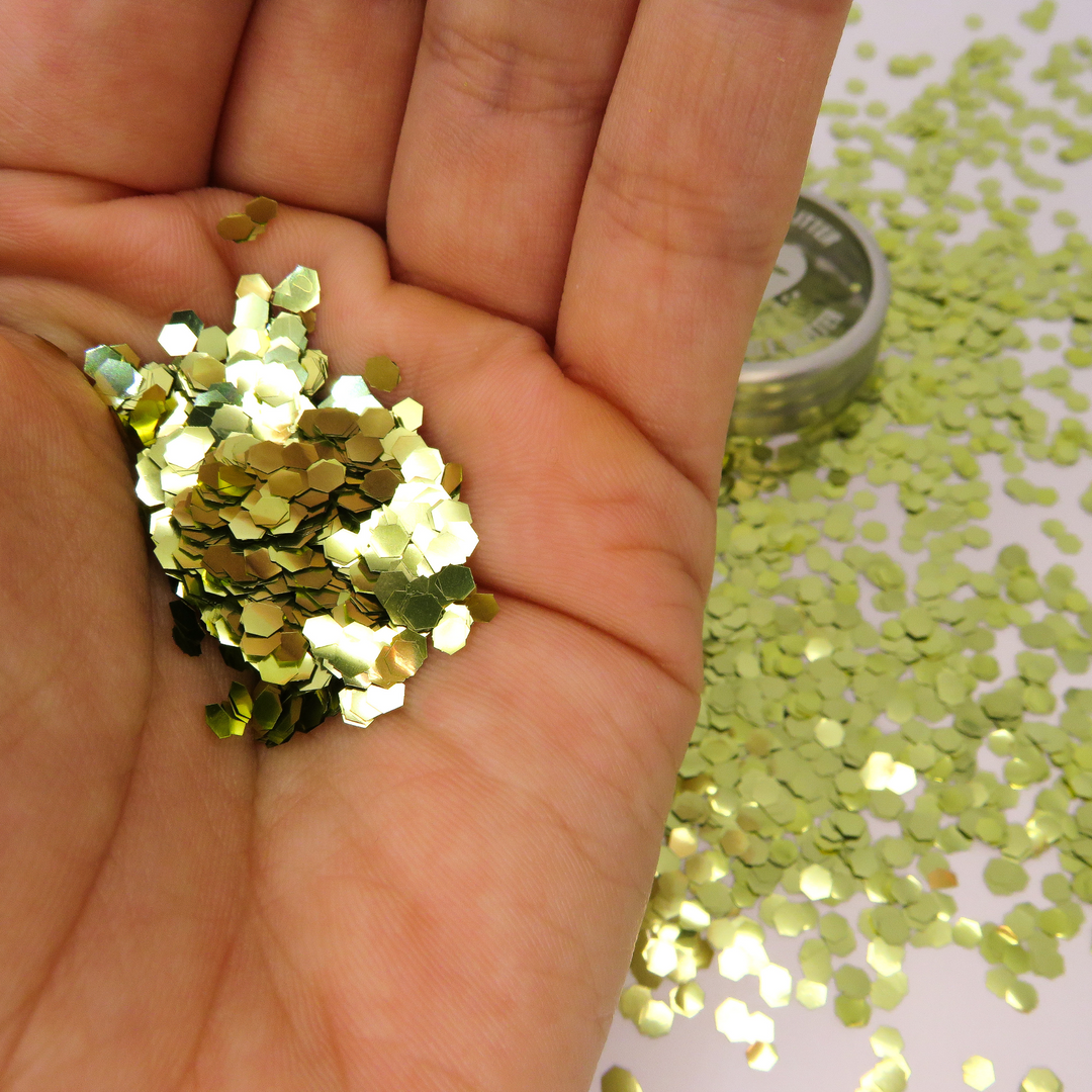 Gold super chunky eco friendly glitter