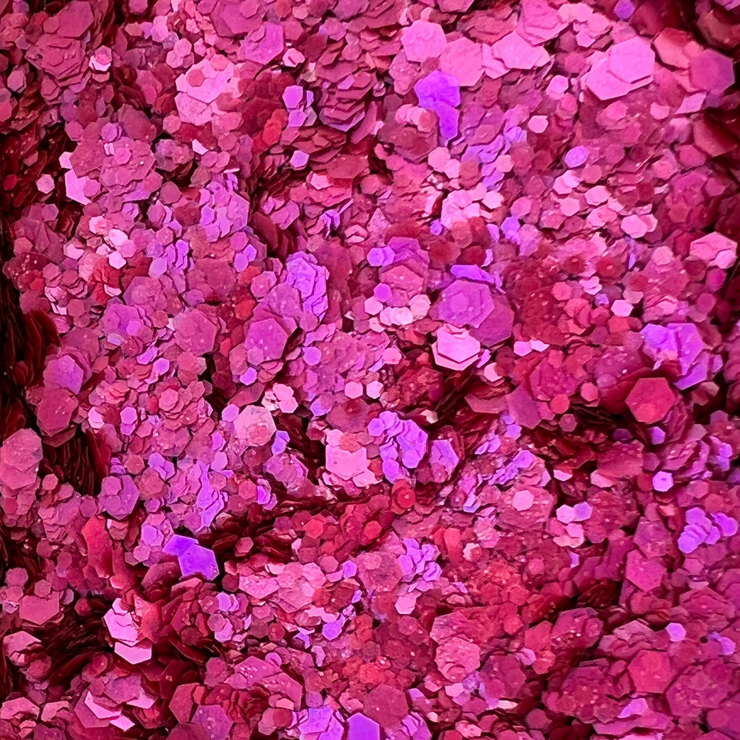 Raspberry blend of biodegradable glitter from the Bioglitter vivid range