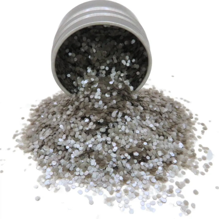 Silver chunky bioglitter pure.