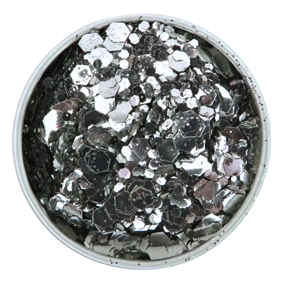 Silver blend of biodegradable cosmetic glitter in fine, chunky and super chunky sizing. Blended together into a 6 gram aluminium pot.