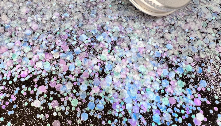 Iridescent glitter that is 100% plastic free in an aluminium pot
